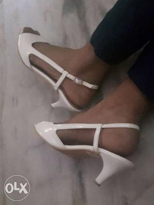 White Heels. super cute unused heels for sale.