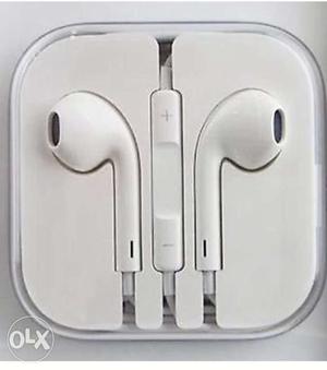 Apple orignal earphones only 1 week old