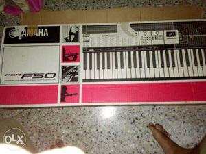 Musical keyboard 1 year old.. (i dont have