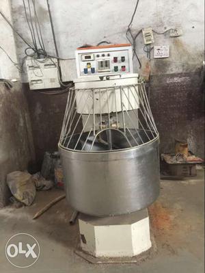 I want sell this aata mixer for bakery of 50 kg