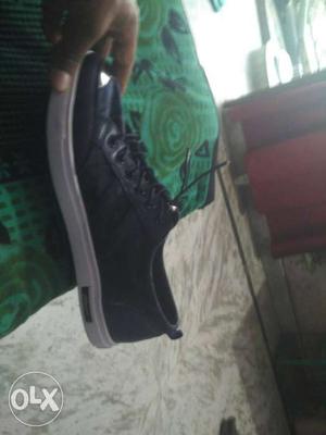 I wnt sell my new shoes 7size one time use i wnt