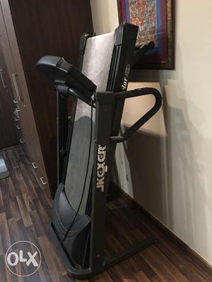 JK Exer polar treadmill in very good