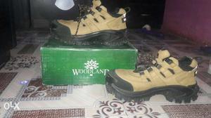 New cundition woodlend shoos 2time use only