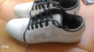 New fila shoes,only 1time used,shoes no is 9