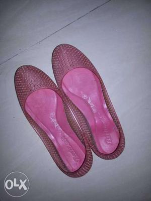 Pink shoes size-6