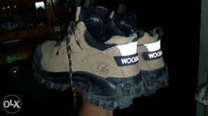 Size 10 nmbr 7 month wrenty with bill