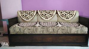 7 seater solid wood(Sheesham) sofa set with attractive