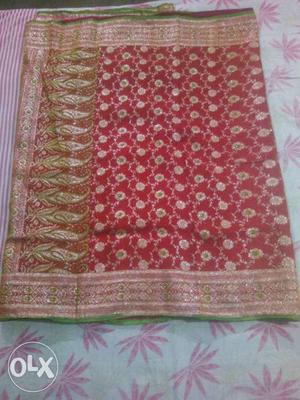 Banarsi sari with zari work..