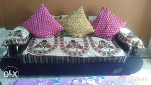 Complete set of Sofa with pilos and covers.