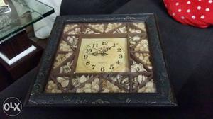 Floral watch wall clock for sale...4 days old
