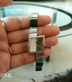 Girls Fast track watch.. in excellent condition..