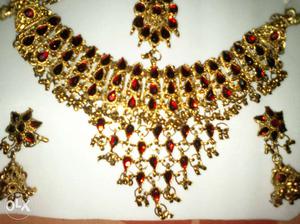 Gold And Ruby Collar 3 Piece Necklace