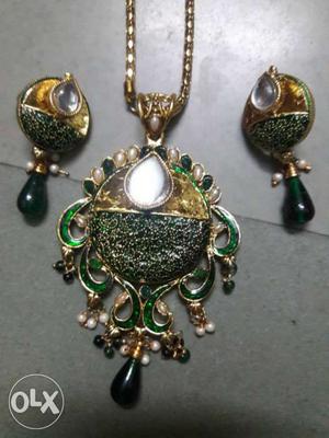 Gold With Green And Black Gemstone Pendant Necklace With