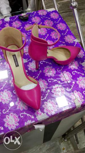 Imported heel Dandelion black & pink size 
