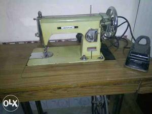 Usha sewing machine both manual and automatic+