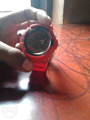 Ferrari watch ! casio Gshock watch. No complant !