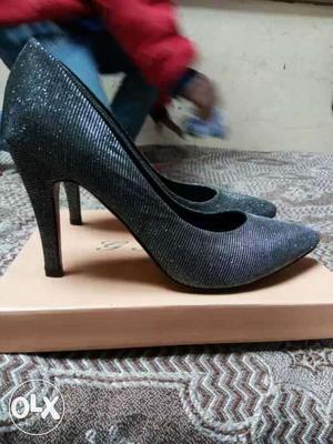 High heels UK size 40 new
