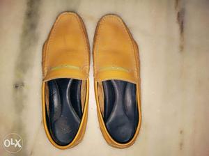 Men's Pair Of Yellow Loafers