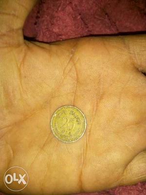 Round Gold 25 Paise Coin