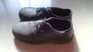 School shoes size 7