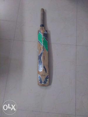 Slazenger cricket bat