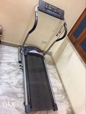 Turbuster automatic treadmill, 5 years old