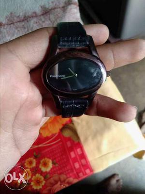 Un used girl fastrack watch