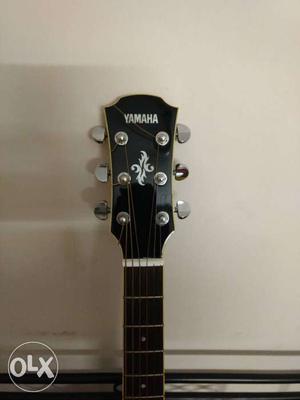 Yamaha APX 700 mark II Electro-Acoustic Guitar 1