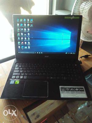 Acer Aspire F15. Only six month old, Accessories