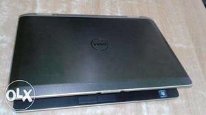 Dell laptop i5 2gb ram hdd 320gb 3gn