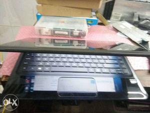 Great condition hp  laptop 4gb memory 320gb