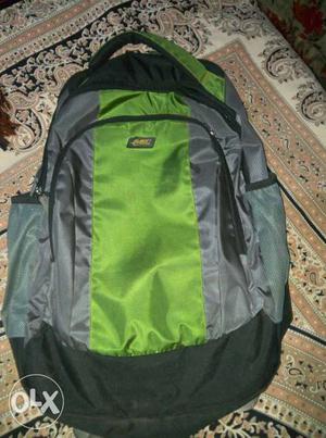 1 month old good condition emy brand backpack