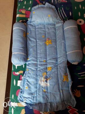 Baby bedding set for newborn - blue colour. Hardly used.