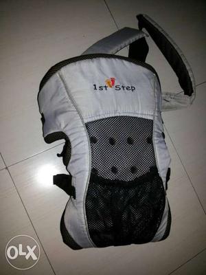 Baby carrier can use for new born to 1 year