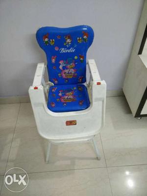 Baby chair with belt and tray best to feed baby