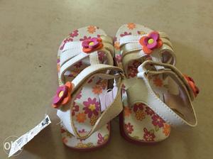 Beautiful sandals for cute 3-4 years old girls