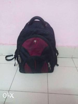 Black and mahroon, durable,reestyle bag packs