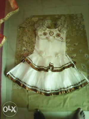 Girl White And Brown Sleeveless Dress