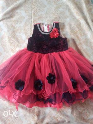 Girl's Black And Red Floral Sleeveless Mini Dress