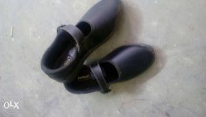 Girl's Black Leather Shoes