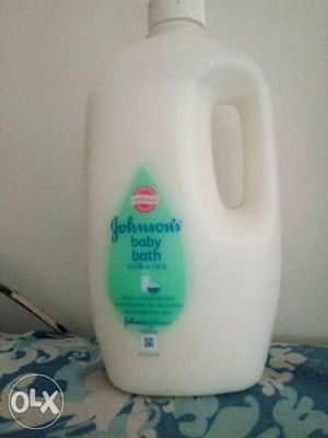 New Johnson's baby bath milk + rice Unused item.