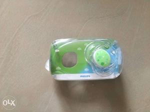 Philips Avent BPA free nightime infant pacifier