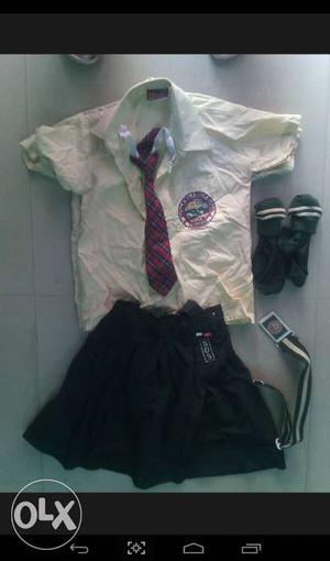 Shiwalikwala doon school uniform for 5 or 6 years