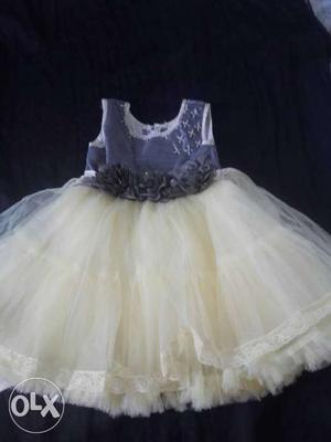 Toddler Girl's Gray And White Sleeveless Scoop Neck Dress