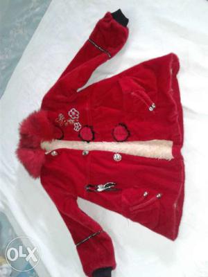 Winter coat for 4 to 9 yr old girl in good