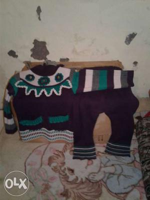 Woolen suit for 3 year girl child