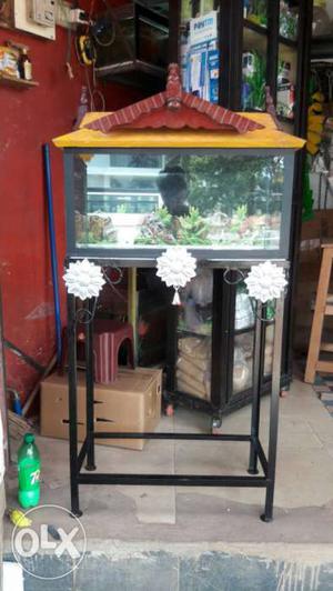 All type fishtanks available in cheaper rate