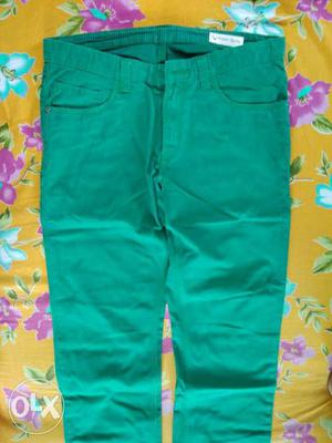 Allen solly green chinos, 8 months old, in new