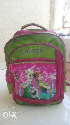 Frozen elsa n anna school bag in nice condition