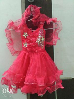 Kids gown. very beautiful kids gown with matching